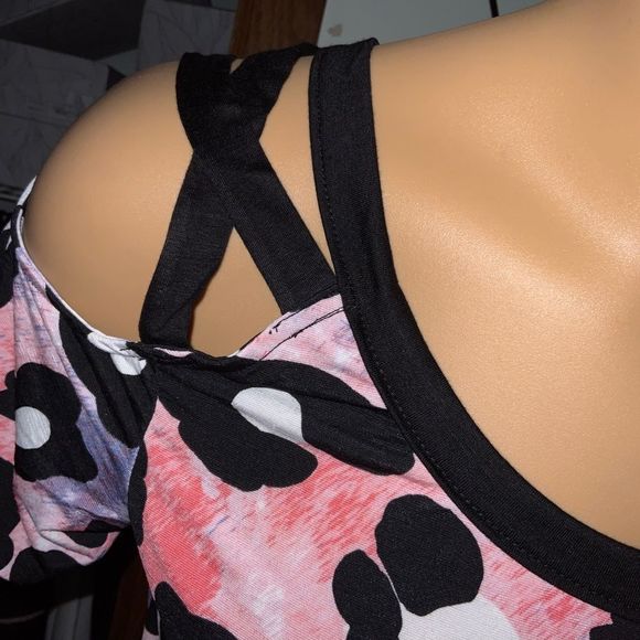 Crisscross Cold Shoulder Tie Dye Top - Picture 5 of 6